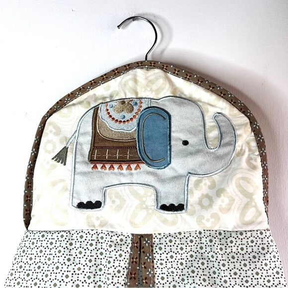 Elephant Hanging Diaper Holder - Picture 2 of 11